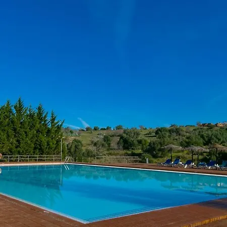 A21 - 1 Bed In Marinapark Apartment